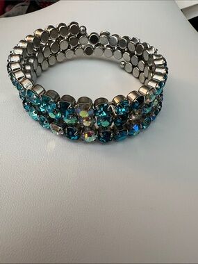 Paparazzi Silver-Tone Coil Bracelet with Teal Crystal Accents